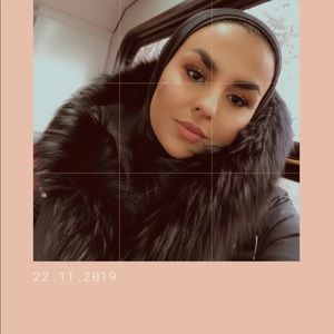 Meet your Posher, Farhanaz